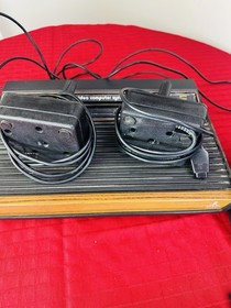 Atari 2600 Woody 4-Switch Console w/ 2 Joysticks + 8 Games - Untested AS-IS