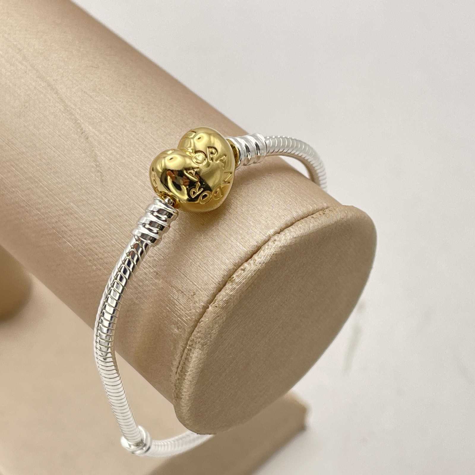 Pandora Womens Heart Clasp Snake Chain Bracelet 925 Silver/Gold Plate Sz 7.1