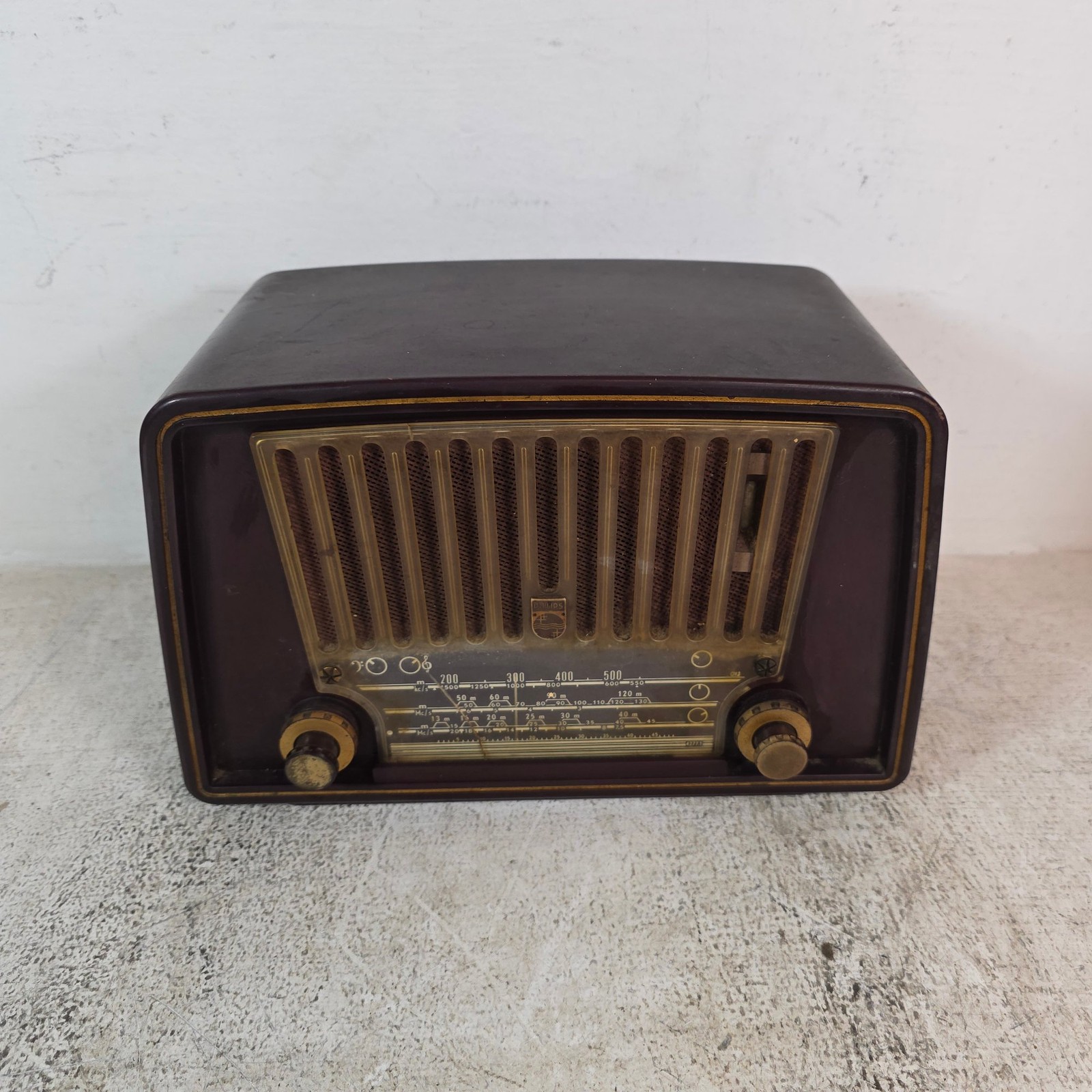 Philips Vintage Valve Radio Model A325680 Retro Collectable FOR SPARES OR REPAIR