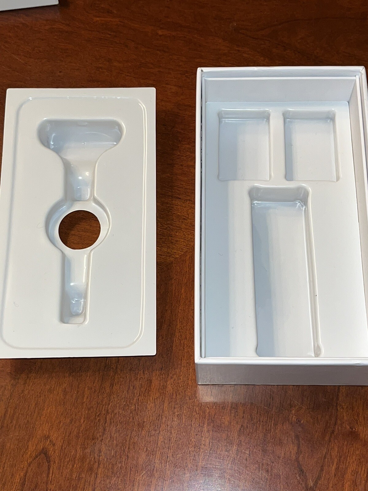 I'M NOT GIVING THIS AWAY, WATCHERS! LaSt ChAnCe! SUPPLY SINGLE EDGE RAZOR