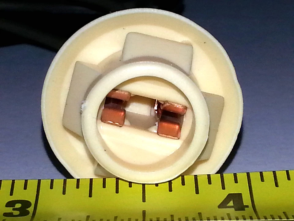 Сменный жгут проводов для габаритных огней задних стояночных фонарей 68-91 GM 1p B - Изображение 4 из 4