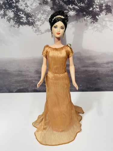 Princess of Ancient Greece Dolls of The World Barbie Doll 2003 Mattel #B3461 - Picture 11 of 22