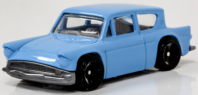 Light Blue Mattel Hot Wheels FORD ANGLIA 105e Automobile From Harry Potter