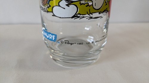 1982 glass brainy Smurf glass - Picture 4 of 5
