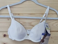 Vanity Fair Women's 34B Underwire Bra White  75238 Padded Demi Contour NWT