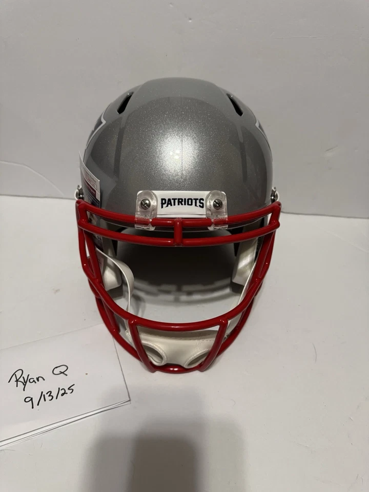 Casco Chad Johnson Ochocinco NFL New England Patriots casco tamaño completo JSA Foto 4 de 4