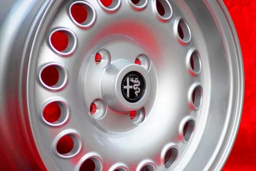 4 Cerchi+Dadi Alfa Romeo 7x15 ET29 Giulia GT GTA Wheels+Nuts Felgen - Foto 8 di 24