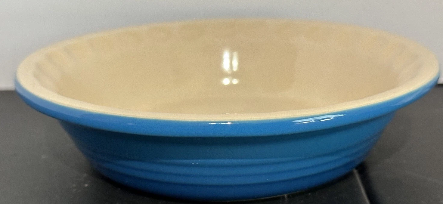 Le Creuset Heritage Stoneware Pie Pan Bowl, 5-Inch, Marseille Blue NEW