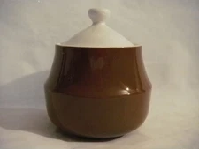 CERAMIC GUILD ESPERANTO H899 BROWN SUGAR BOWL WITH WHITE COVER MADE IN JAPAN MCM