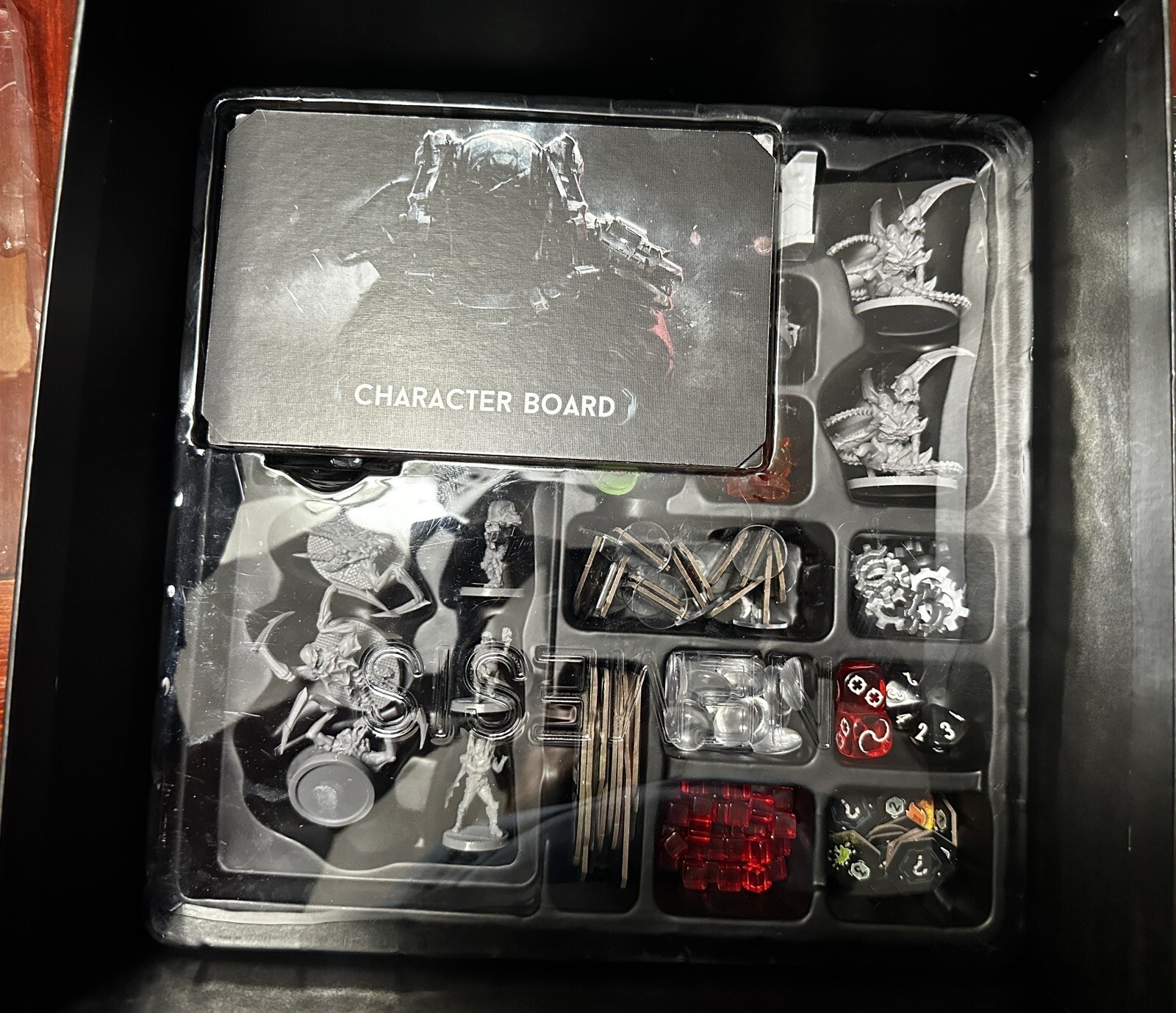 Awaken Realms Nemesis Board Game Plus Terrain Expansion 5907222999073