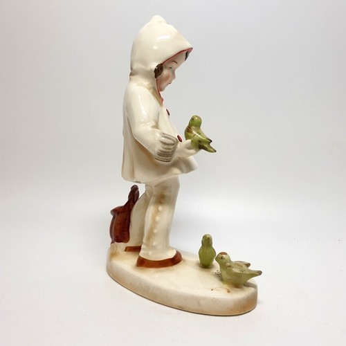 Figura de porcelana "Niña con pájaros", numerada. - Imagen 4 de 10