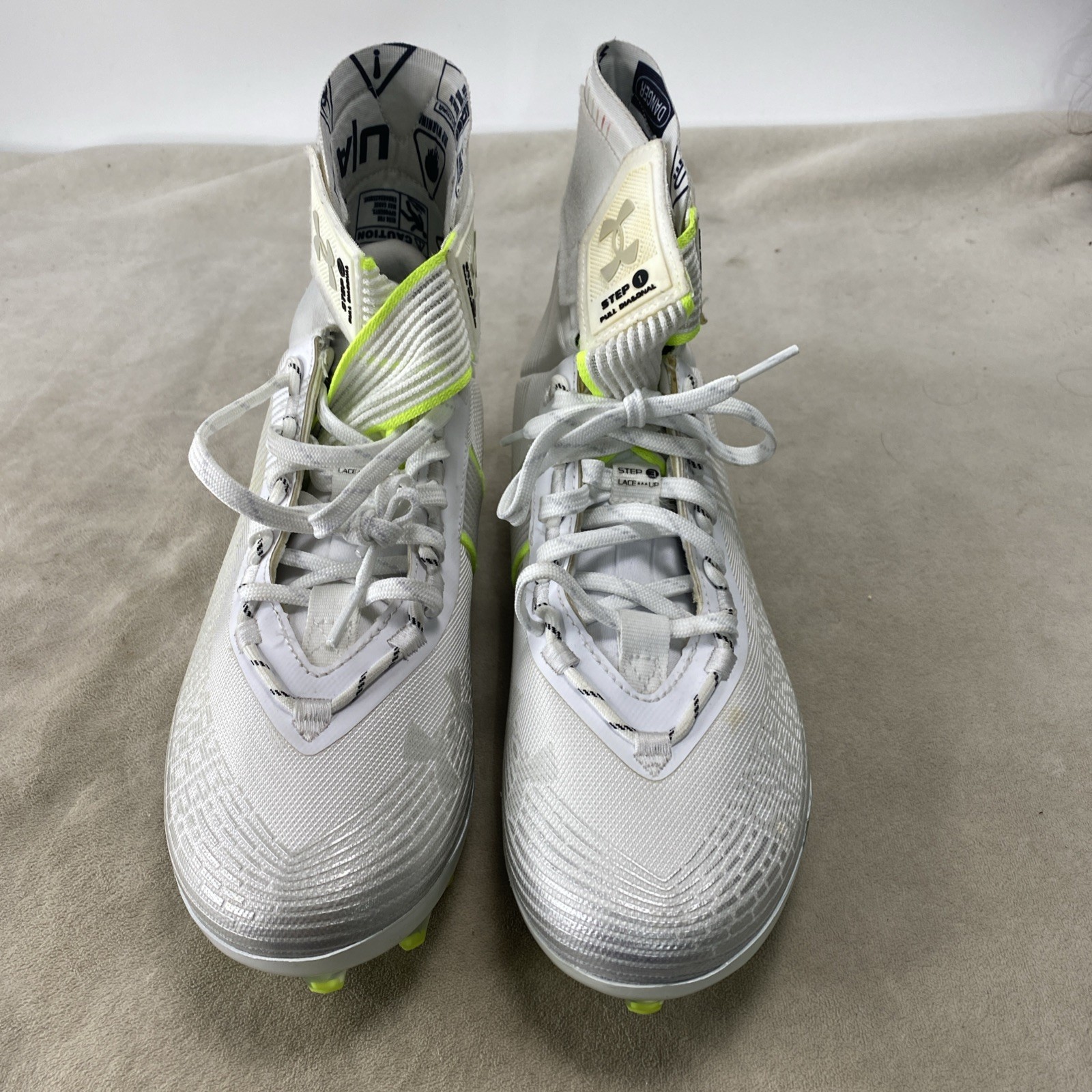 White Under Armour Men's Size 9.5 Highlight MC Football Cleats 3023716-106 thumbnail 3