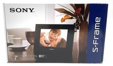 Sony DPF-D72N 7-Inch LCD Digital WVGA 16:10 Photo Frame Black New In Box