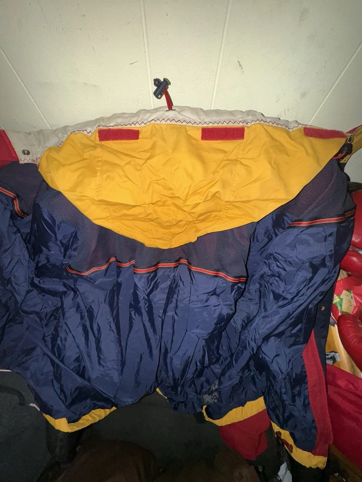 Vintage Tommy Hilfiger Sailing Windbreaker Jacket R,Y,B. RN 77806 Hooded XXL - Image 4 of 4