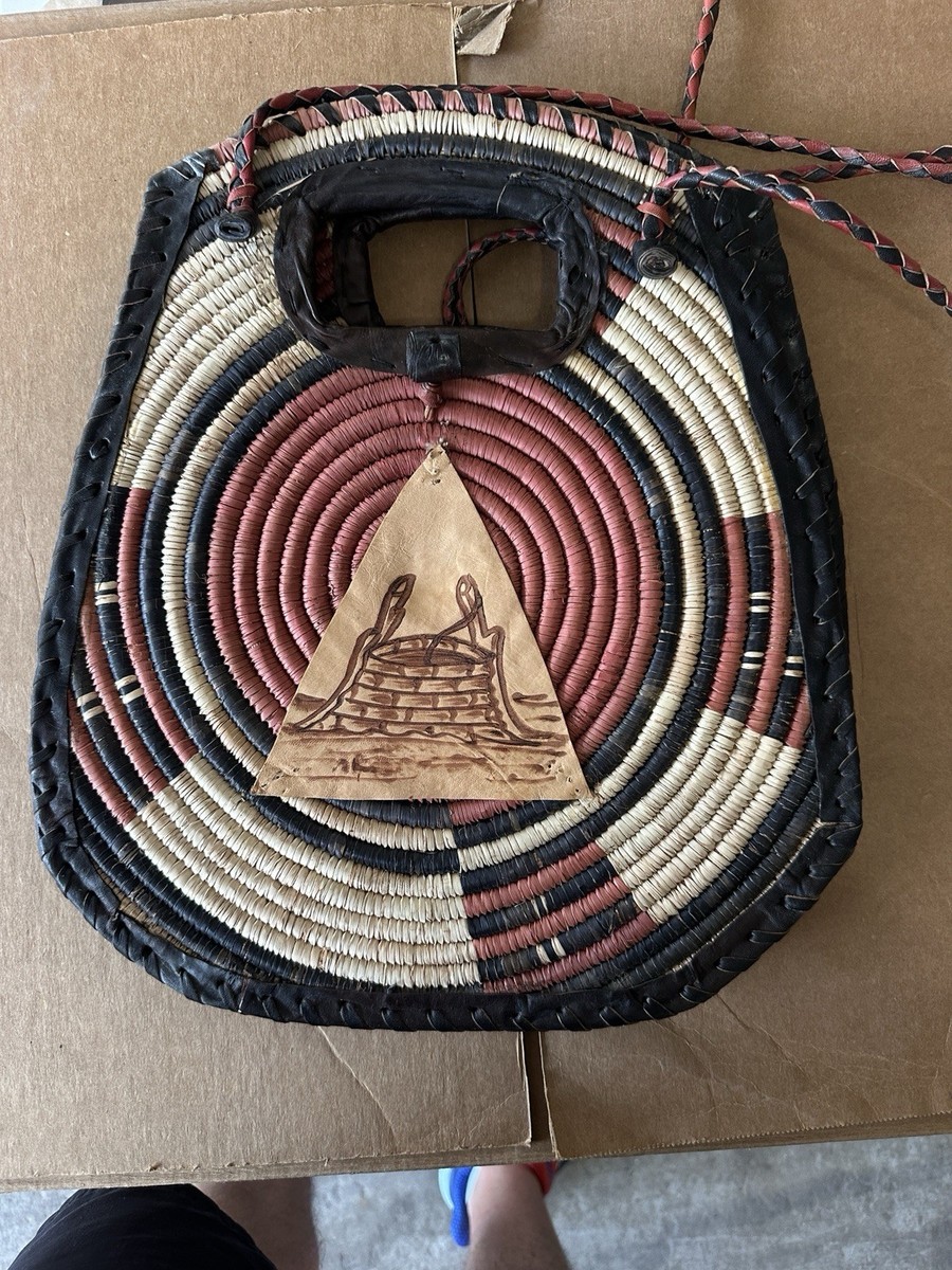 Vintage Handwoven African Basket Bag – Leather Accents  display picture 1