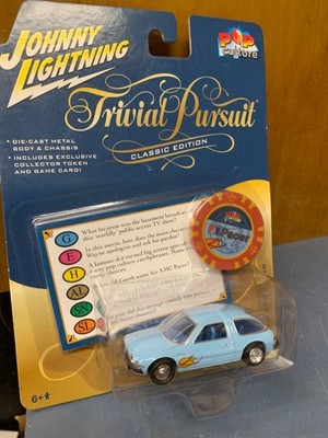Johnny Lightning POP Culture 1976 AMC PACER Blue Trivial Pursuit Wayne's World