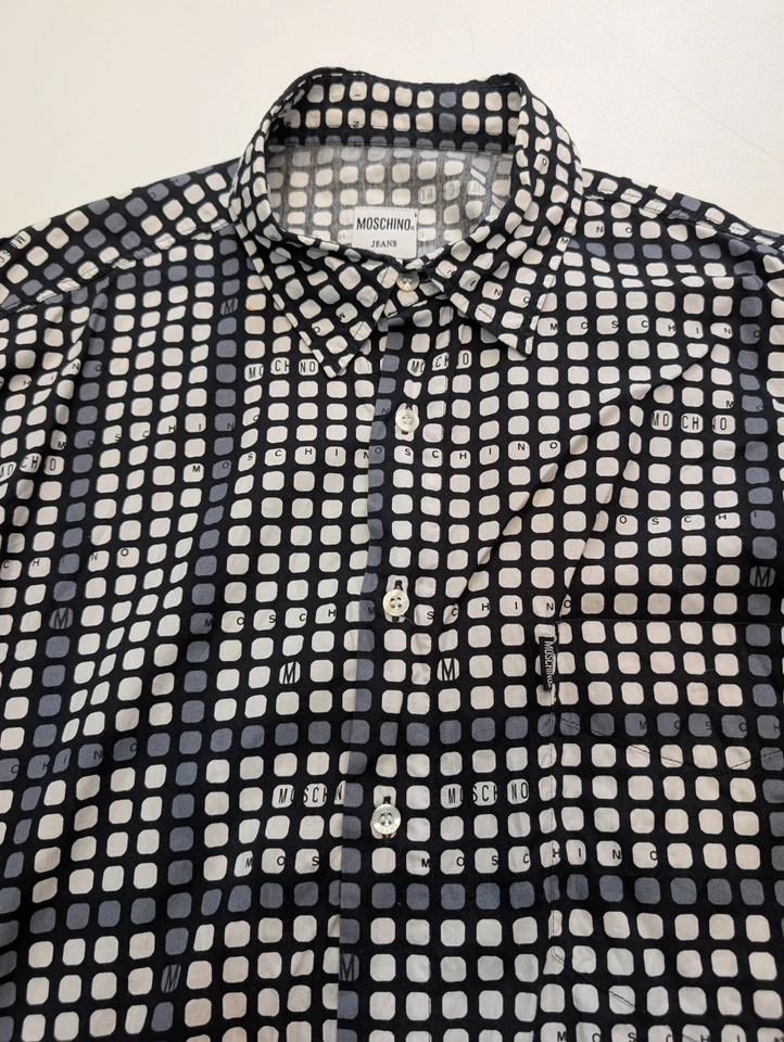 MOSCHINO SHIRT - Size XXL - Cool Print  Fabulous Cool VINTAGE Archive VERY RARE - Image 4 of 4