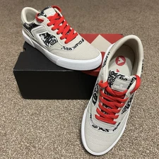 NIB Mens Airwalk Grip Sneakers Shoes Olive Size 7