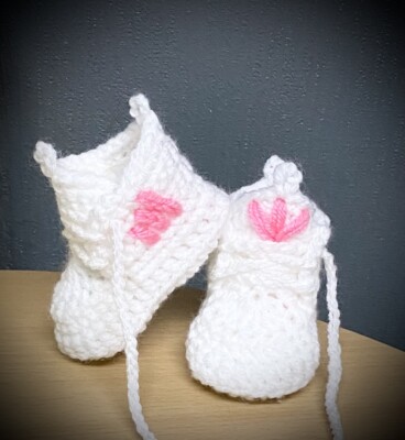 Crochet baby shoes Handmade crochet wool baby booties sneakers slippers trainers