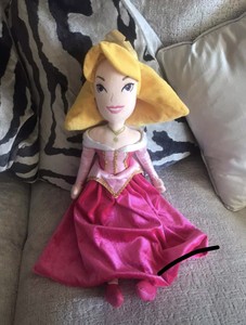 Disney Store Exclusive Sleepy Beauty Princess Large Plush Doll Aurora Ebay