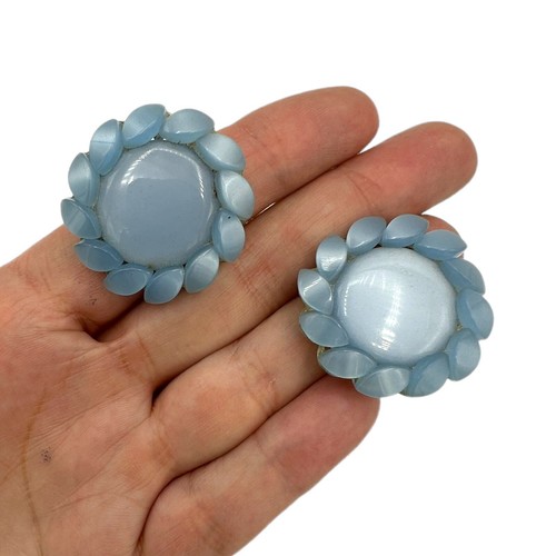 Thermoset Lucite Light Blue Estate Vintage Jewelry Earrings Lot - Picture 5 of 9