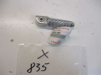 Footrest 34028-0005 rear X835 Kawasaki ZX-6R ZX10 Z 900