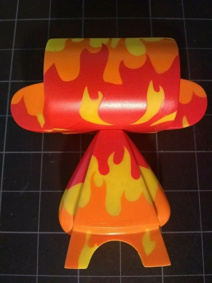 KIDROBOT 5" PVC Mad L  Flame Rare 2004 - Image 4 of 4