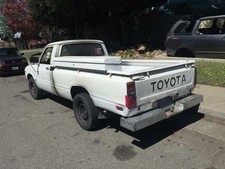 79 80 Toyota Pickup Rear Axle 4.11 Ratio 2wd 34 Ton 79 80 Toyota Pickup Rear Axle 4.11 Ratio 2wd 34 Ton