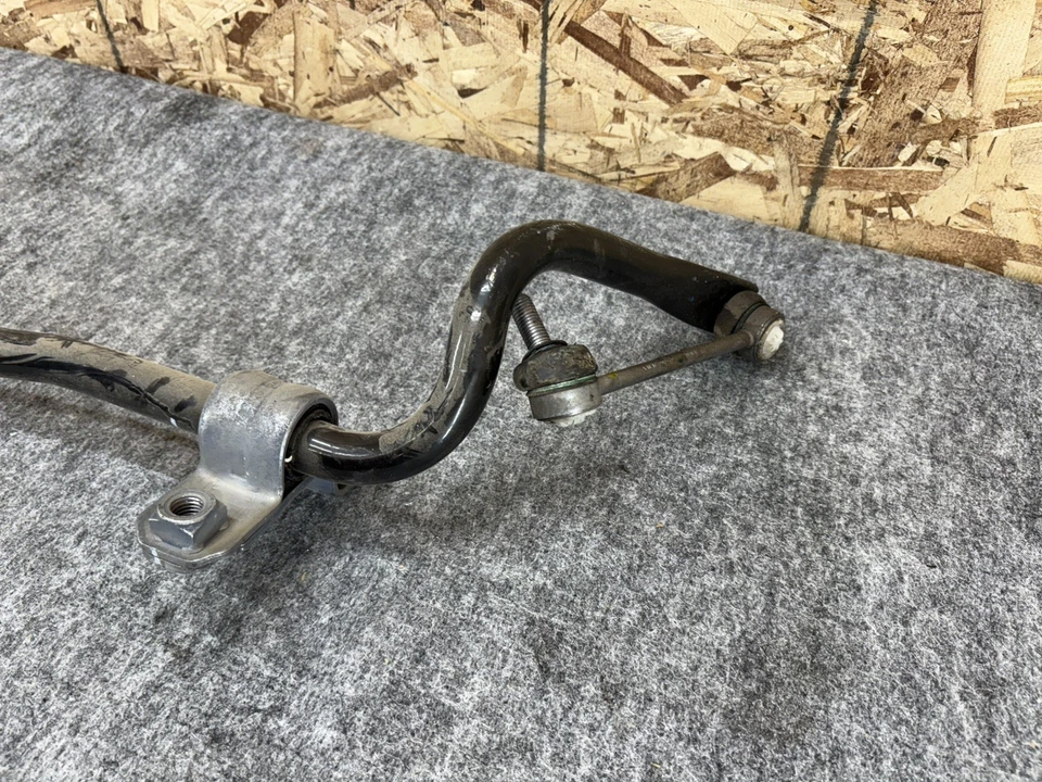 沃尔沃 S60 2019 - 2024 前挡板 SWAY ANTI ROLL BAR 原始设备制造商 — 第 2/4 张图片