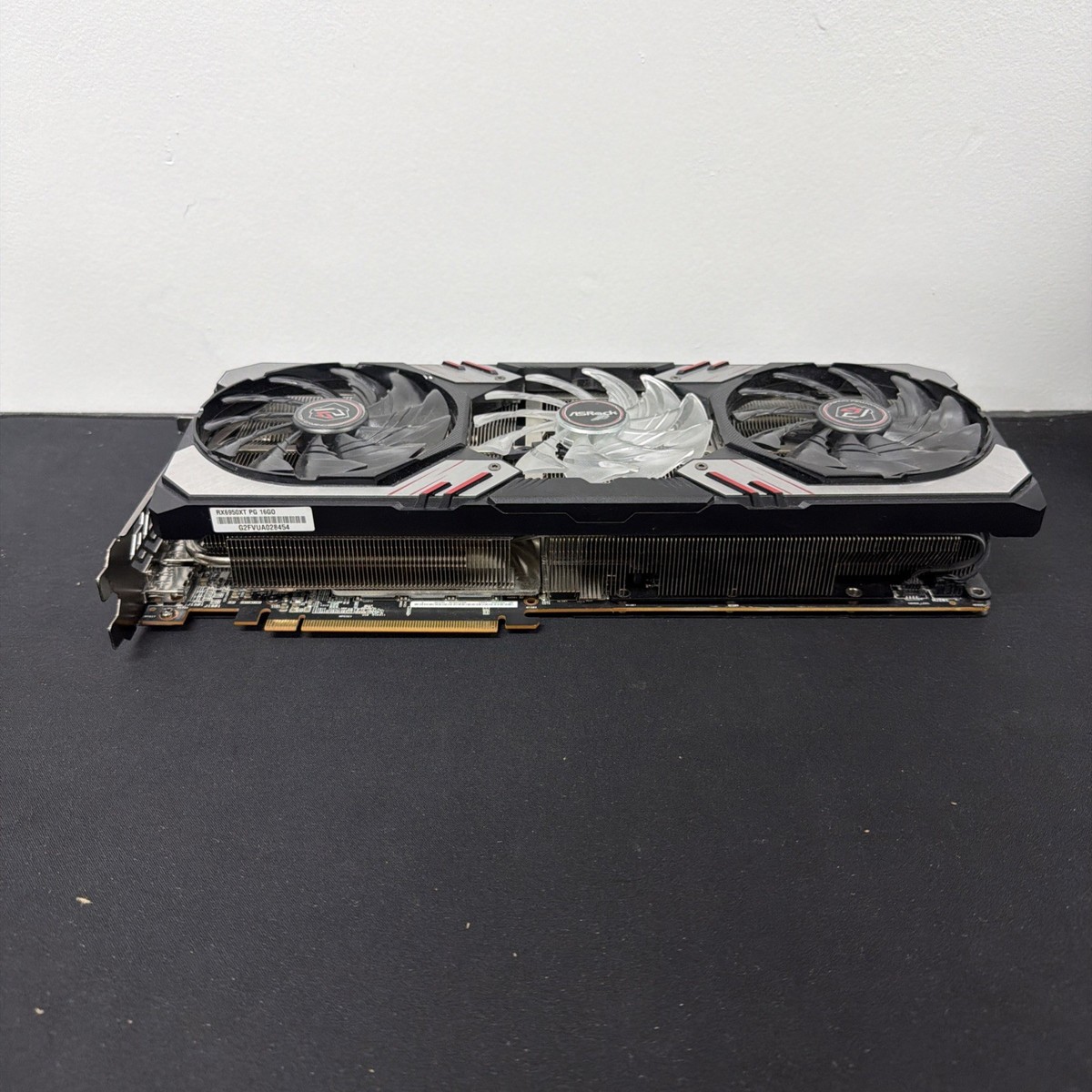 ASRock Phantom Gaming Radeon RX 6950 XT Graphics card 90-GA49ZZ