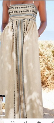 Maxi-Sommerkleid mit Leinen und Stickerei