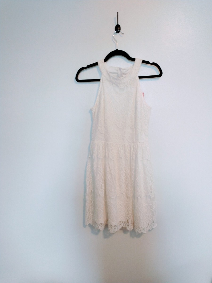 NWT Pinky white cream lace dress with high neckline. Size small NWT Pinky white cream lace dress with high neckline. Size small