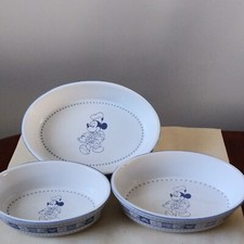 Vtg Disney Theme Parks White Blue Mickey Nesting Oval Baking Dishes Set Of 3