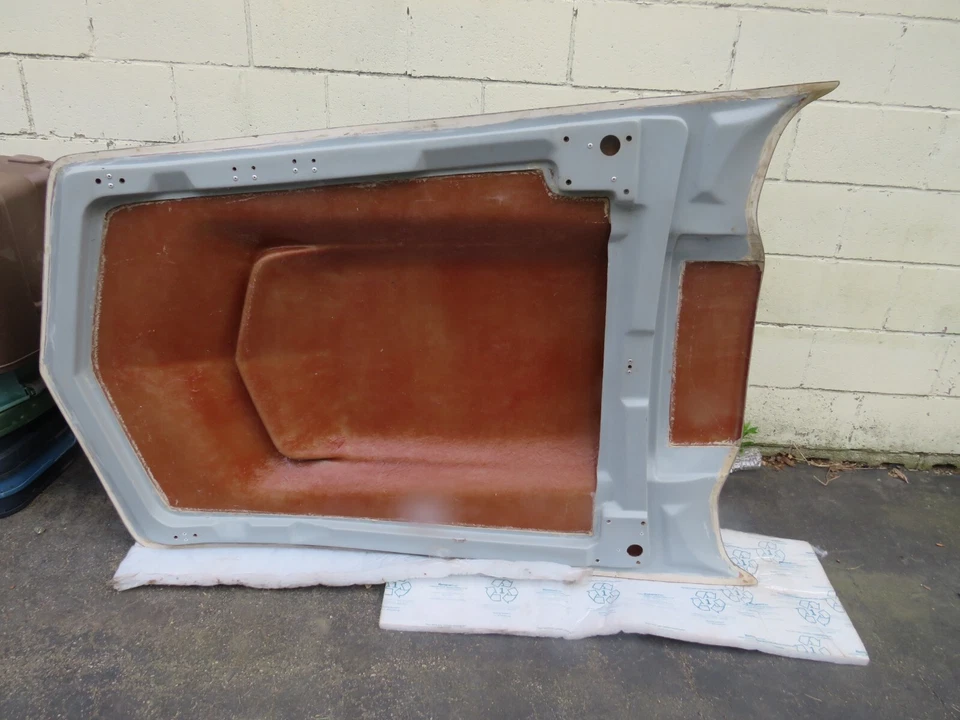 Corvette L88 HiRise 1968-1972 capó de fibra de vidrio estilo largo Foto 2 de 4