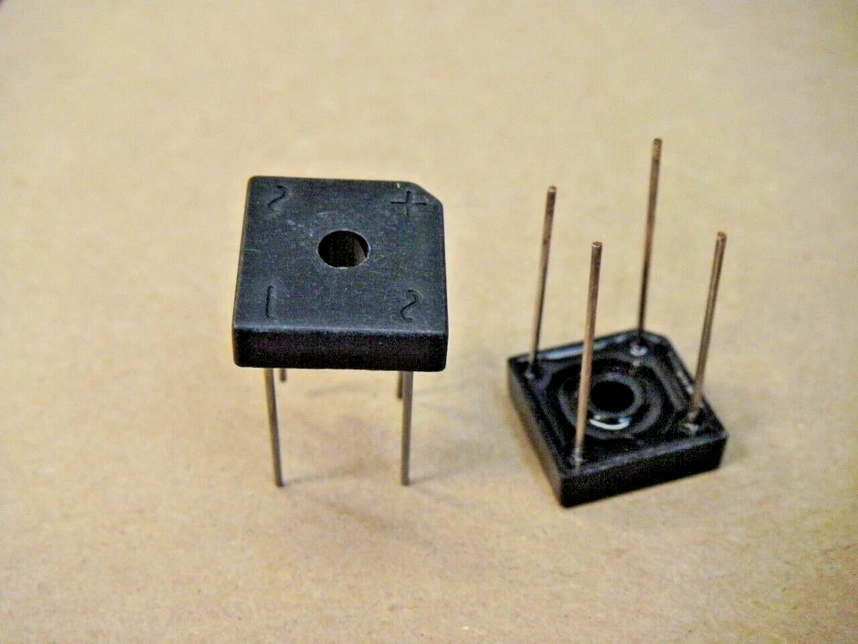 Genreal Instrument GBPC102 Single Phase Bridge Rectifier 200PRV, Max Surge = 60A - Image 2 of 3