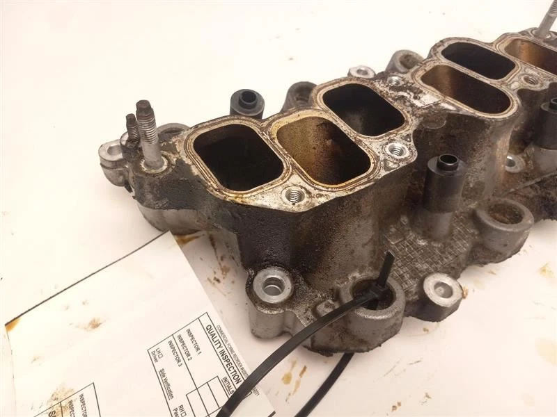 Colector de admisión inferior se adapta a TOYOTA SIENNA 2004-2010 Foto 2 de 4