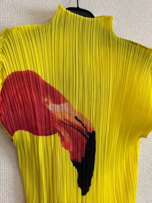 PLEATS PLEASE ISSEY MIYAKE Top High Neck Short Sleeve Flamingo