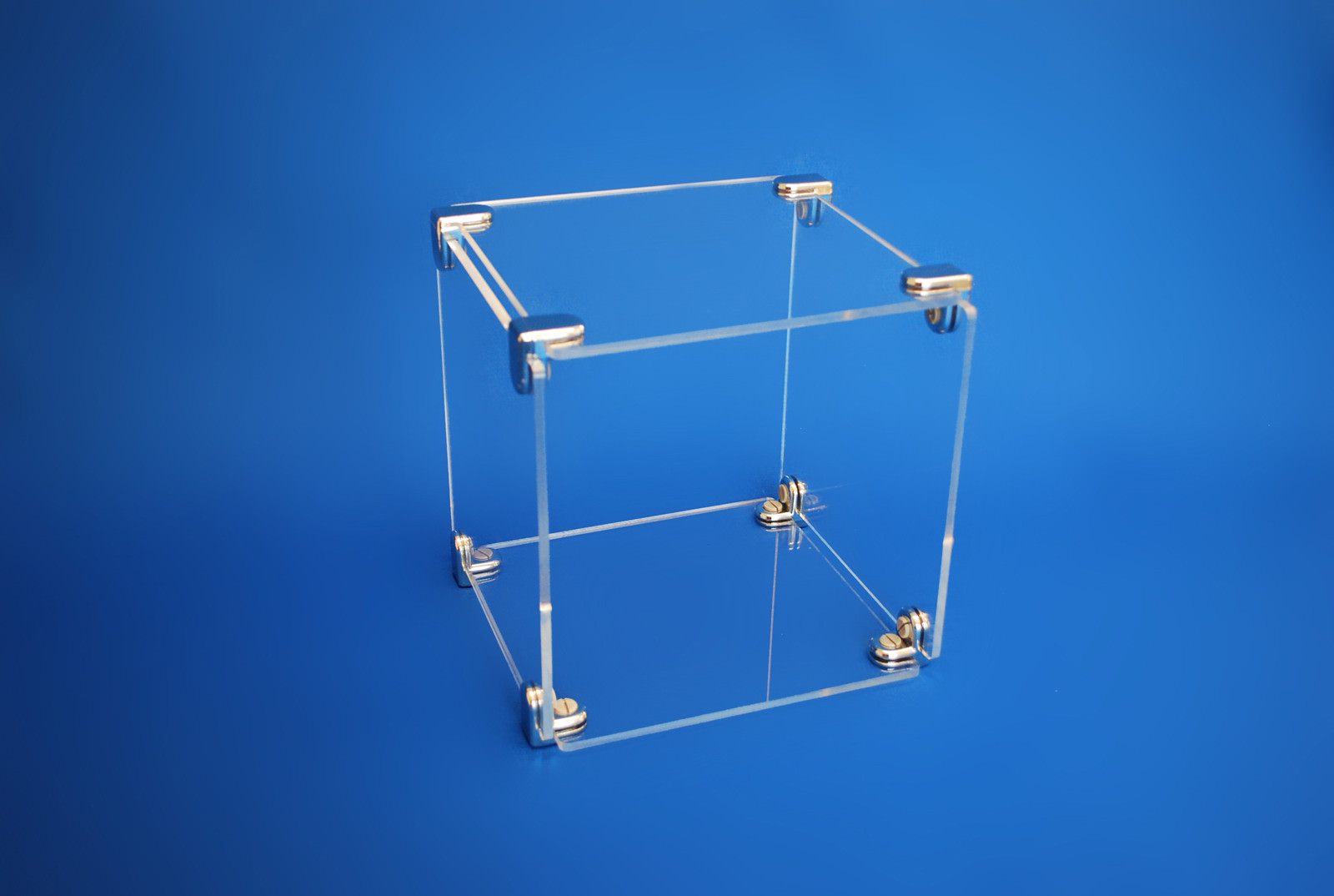 Cube Display Kit 1 in 200mm - Or Acrylic Cube Display Kit 1 in 300mm ...
