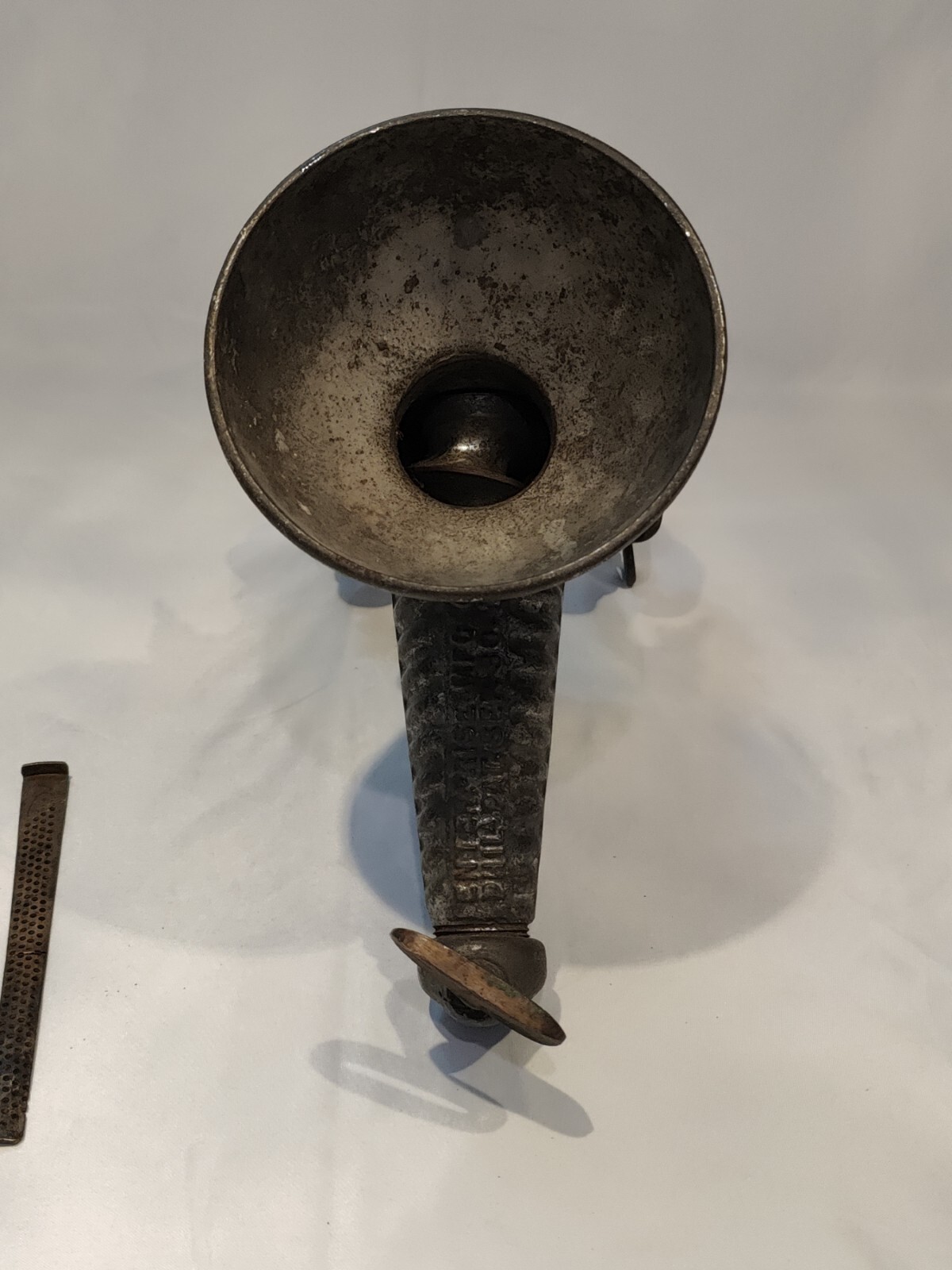 1879 Enterprise Wine Fruit Grape Press Complete, Unique design. Works