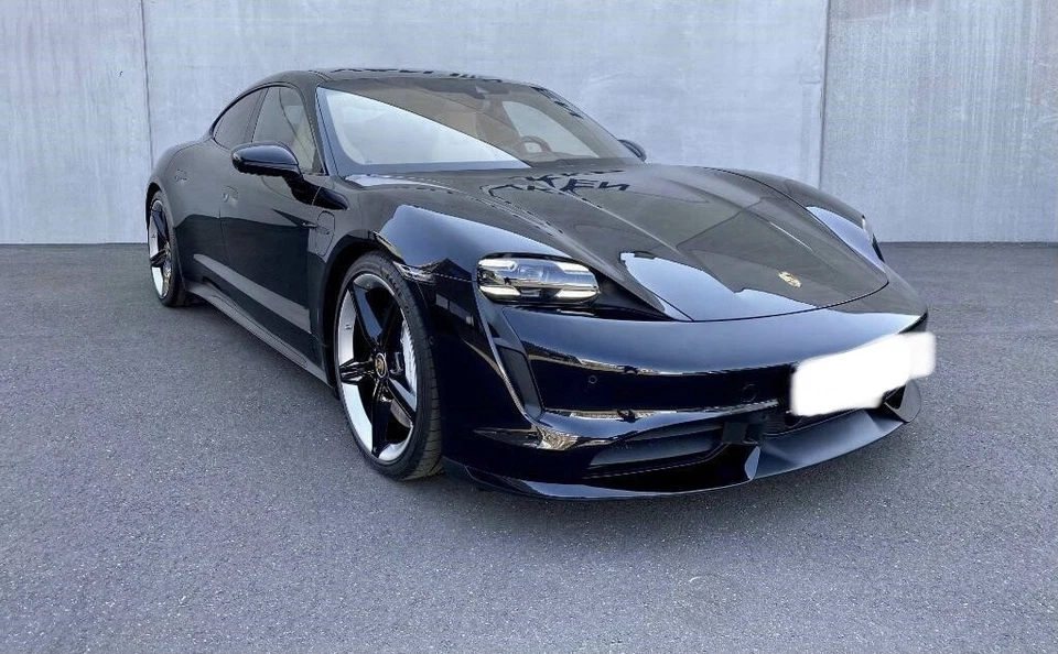 Porsche Taycan 2021 7400km - Bild 2 von 4