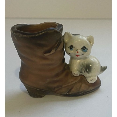 Kitten Cat on boot vintage figurine ceramic porcelain toothpick holder - Picture 8 of 8