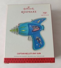 Captain Nello's Ray Gun Hallmark Keepsake Christmas Ornament Magic Light & Sound