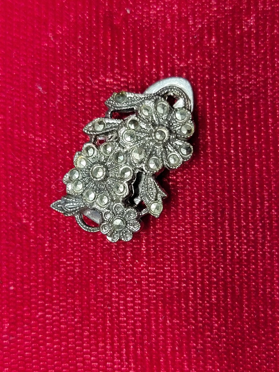 ピアス　No.4888 Vintage Sterling Silver Marcasite Flower Hinged Dress Fur Clip Pin