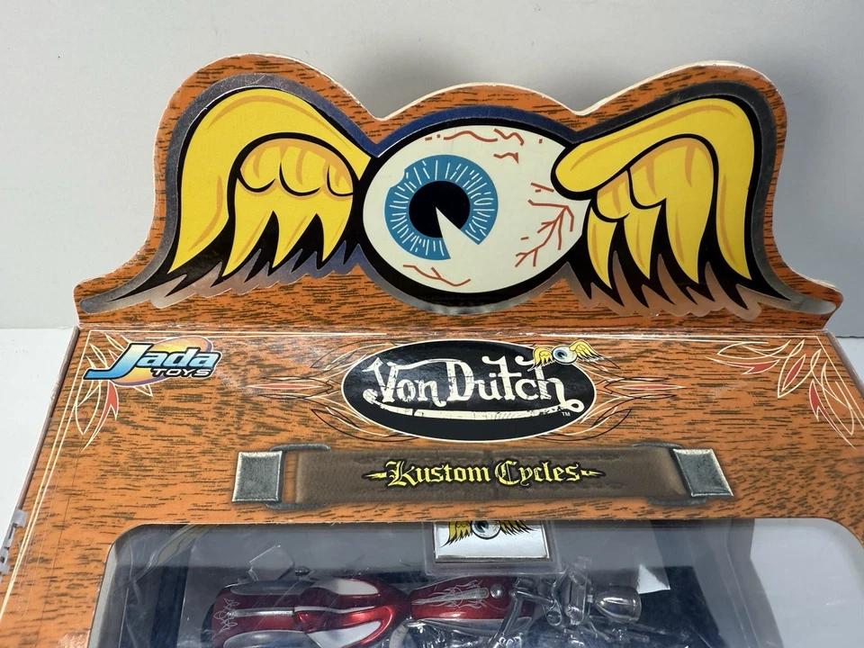 2004 Jada Toys Von Dutch Kcustom Cycles 1:18 КРАСНЫЙ И БЕЛЫЙ ДРАГНУТ ЛИТОЙ - Изображение 3 из 4