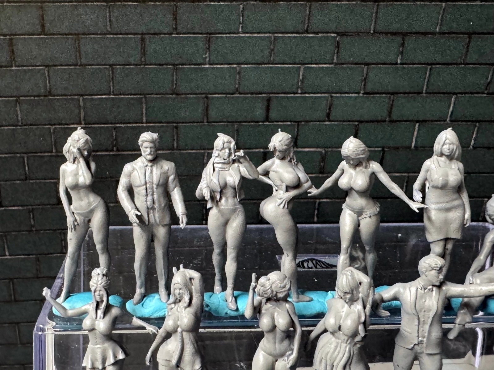 1:64 Figures  - For Dioramas Miniature Figures 164 Fig Lot 716 DoubleGDiecast