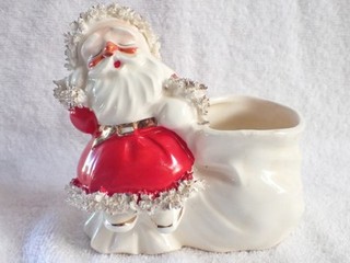 Vintage Leftoris? Japan Christmas Santa and Sack spaghetti trim