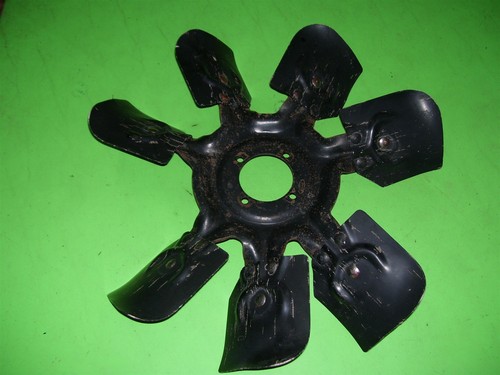 92-96 Ford Bronco Engine cooling Fan Blade V-8 302 351 F150 F250 Pickup Radiator