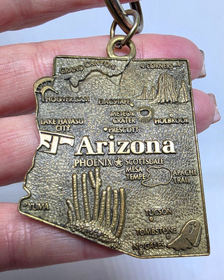 Vintage Arizona AZ State Map Souviner Brass Metal High Detail Keychain Key Chain