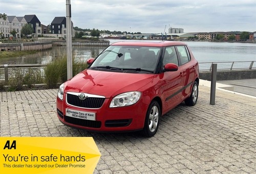 2009 Skoda Fabia 1.6 16v 2 5dr Tiptronic Hatchback Petrol Automatic