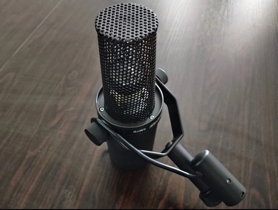 Shure SM7B Dynamic Vocal Microphone Open Box | Streaming Podcast Recording Use - Image 4 of 4